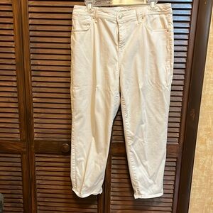 Chico’s Ankle Crop Sz 2